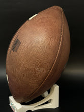 Load image into Gallery viewer, 2014 Oregon Ducks Game Used Nike Vapor One NCAA Football