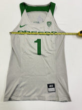 Load image into Gallery viewer, 2016 Oregon Ducks Game Used / Worn Womens NCAA Basketball Jersey #1 Size 40