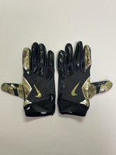 Load image into Gallery viewer, NFL Salute to Service Game Issued Nike Vapor Jet 4.0 Football Gloves XXL