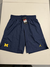 Load image into Gallery viewer, 44570637