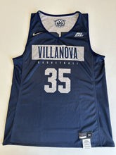Load image into Gallery viewer, Villanova Wildcats Team Issued / Practice Worn NCAAW Basketball Jersey #35 MED