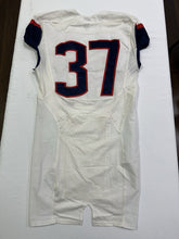 Load image into Gallery viewer, 2016 UConn Huskies Game Used Nike Football Jersey #37 Size 40 L