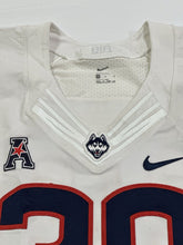 Load image into Gallery viewer, 2018 UConn Huskies Game Used Nike Football Jersey #39 Size 38 +4 Length