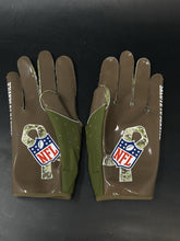 Load image into Gallery viewer, 2019 NFL Salute to Service Game Issued Nike Vapor Jet Football Gloves - Medium