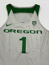 Load image into Gallery viewer, 2016 Oregon Ducks Game Used / Worn Womens NCAA Basketball Jersey #1 Size 40