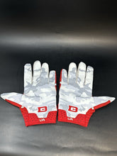 Load image into Gallery viewer, Washington DC Defenders Game Used UFL Under Armour Football Gloves 3XL