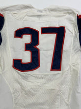 Load image into Gallery viewer, 2016 UConn Huskies Game Used Nike Football Jersey #37 Size 40 L