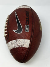 Load image into Gallery viewer, 2012 Washington Huskies Game Issued Nike Collegiate 3005 NCAA Football - PAC 12