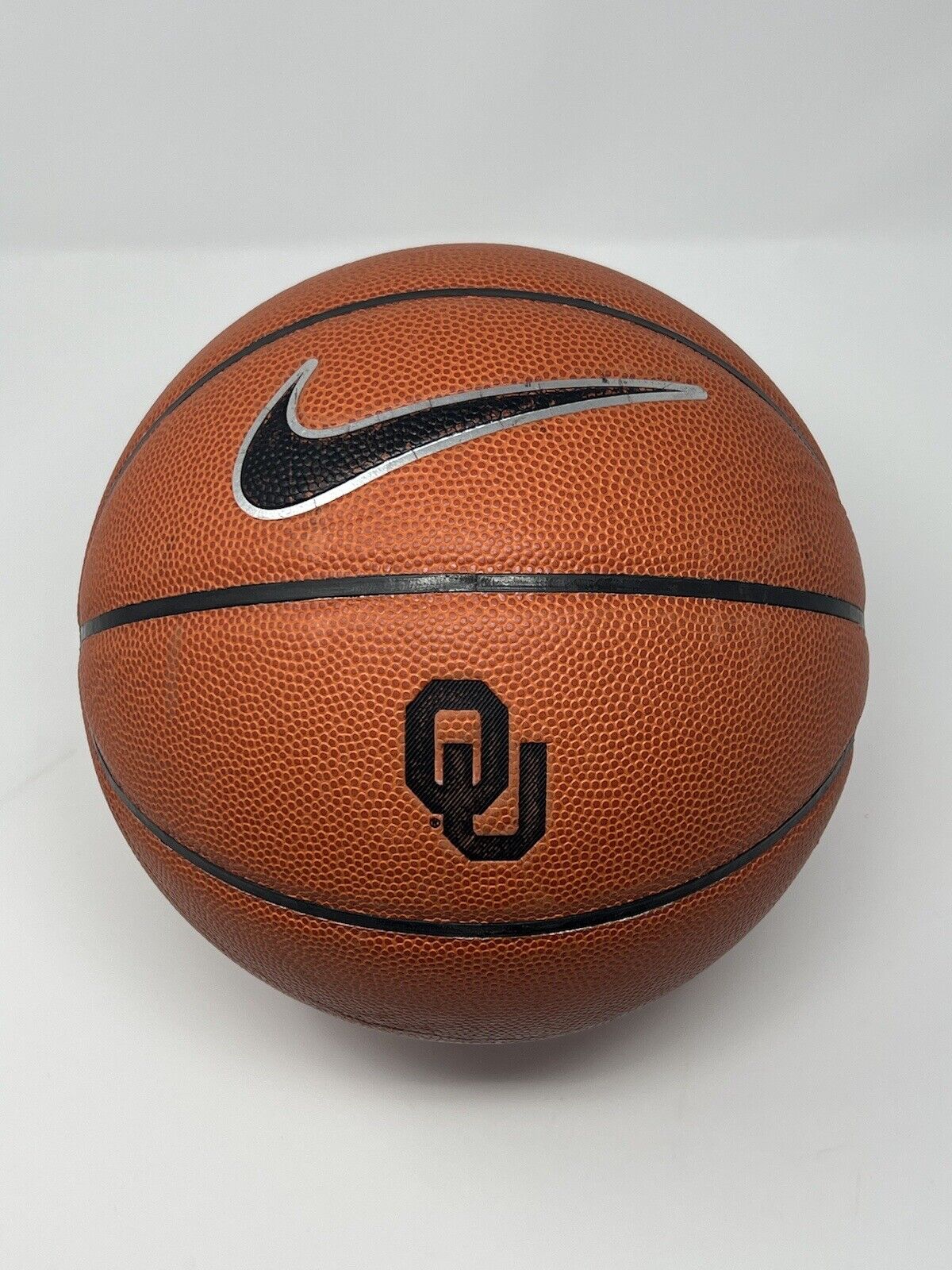 Oklahoma Sooners Game Issued Nike Elite Championship Size 6