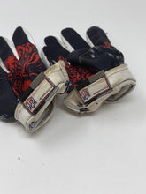 Load image into Gallery viewer, Rare Game Used Auburn War Eagle Under Armour Swarm Football Gloves TEAR on RH