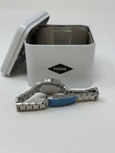 Load image into Gallery viewer, UConn Huskies Fossil Watch Unisex Silver New