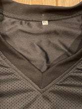 Load image into Gallery viewer, Russell Gage Signed Jersey - Beckett Hologram Certification - Atlanta Falcons