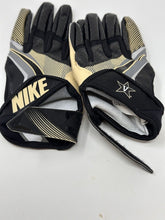 Load image into Gallery viewer, Vanderbilt Commodores Game Issued Nike Vapor Jet Football Gloves - Size Meduim