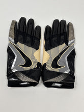 Load image into Gallery viewer, Vanderbilt Commodores Game Issued Nike Vapor Jet Football Gloves - Size Meduim
