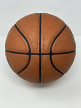 Load image into Gallery viewer, 2012 Pitt Panthers Game Used Nike Elite Championship Size 6 NCAA Basketball