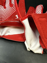 Load image into Gallery viewer, Texas Tech Red Raiders Game Used Under Armour Blur NCAA Football Gloves 4XL
