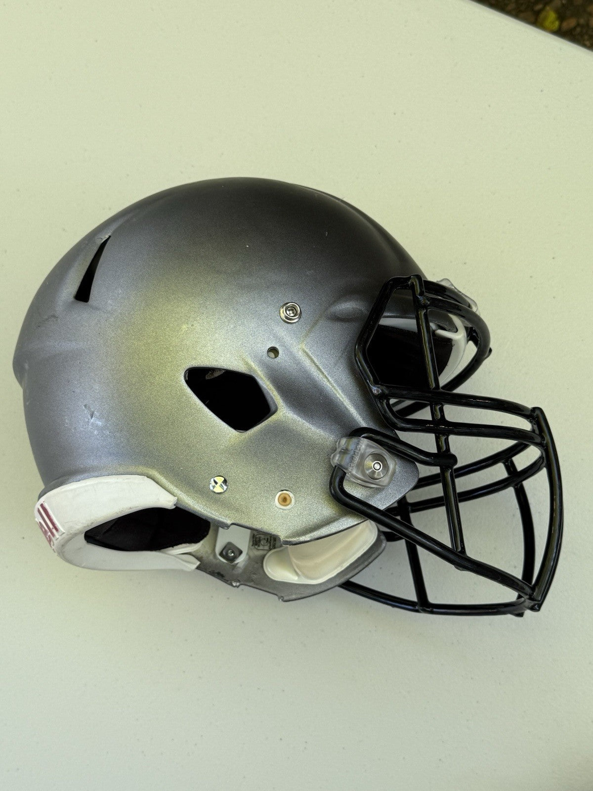 football extreme helmet Riddell Speed Adult Medium Full-Size Helmet Previously Used