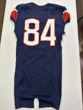 Load image into Gallery viewer, 2018 UConn Huskies Game Used Nike Football Jersey #84 Size 38
