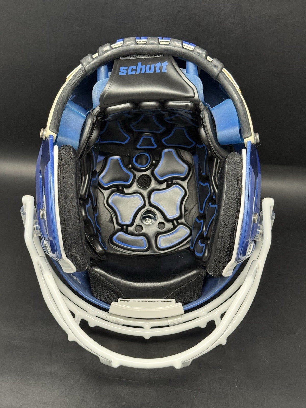 Duke Blue Devils Game Used / Team Issued Schutt F7 Football Helmet Med – LBC Football LLC