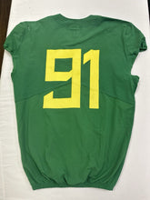 Load image into Gallery viewer, Oregon Ducks Game Used / Worn Nike Football Jersey #91
