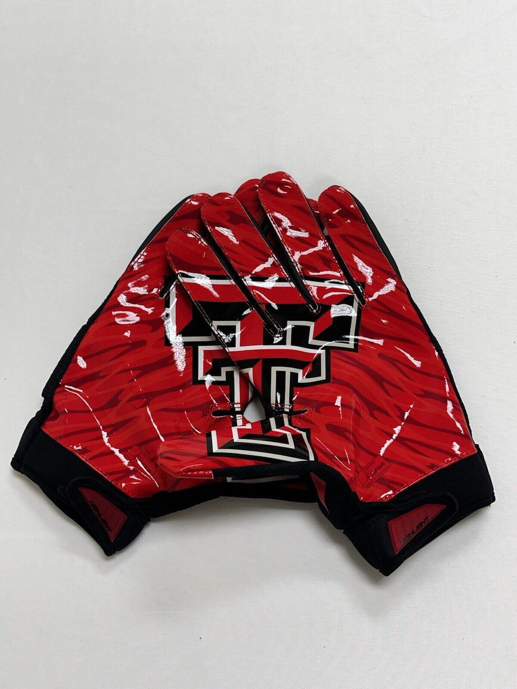 Texas Tech Red Raiders Game Used Under Armour Highlight LE Football Gloves - 2XL